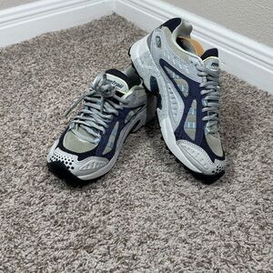 Montrail Men's Athletic Shoes - Gray and Navy